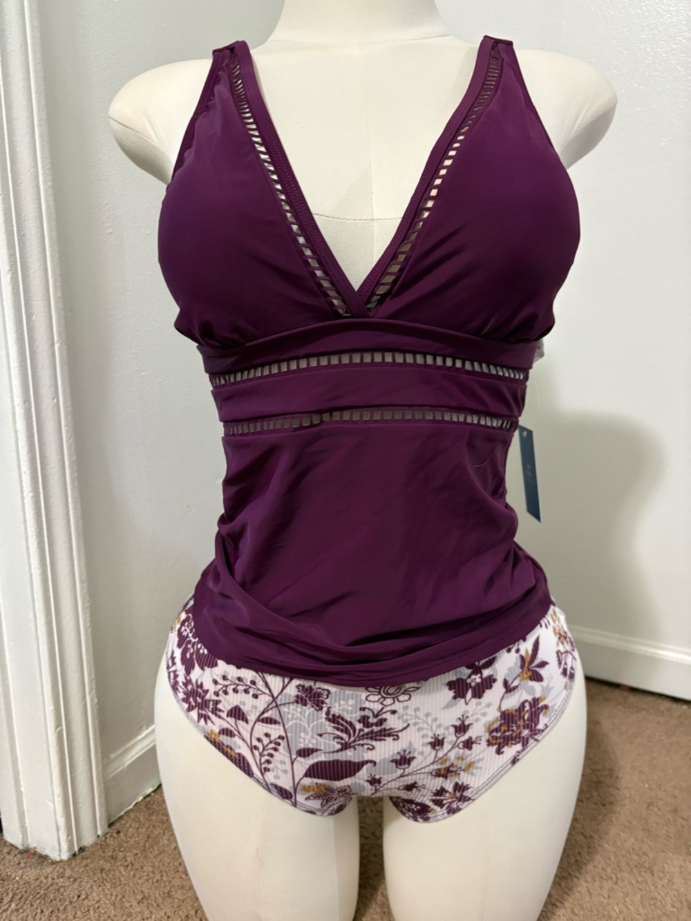 Cupshe Plum Purple V-Neck Tankini with Floral High-Waist Bottom
